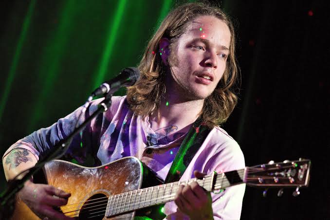 Billy Strings Releases Official Video for "Mill Town Flood"